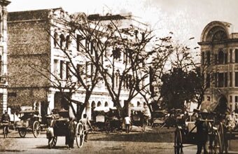 Chronicling Themes in the Economic and Social History of Malaysia